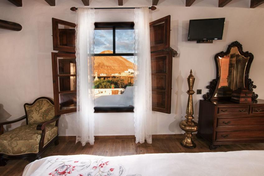 Exklusives Landhaus mit Garten und überdachter Terrasse sowie schöner Aussicht - foto 11