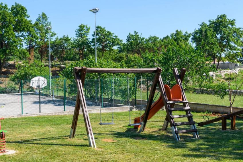 Villa Grande, klimatisiert und mit Pool in Jursici - foto 5