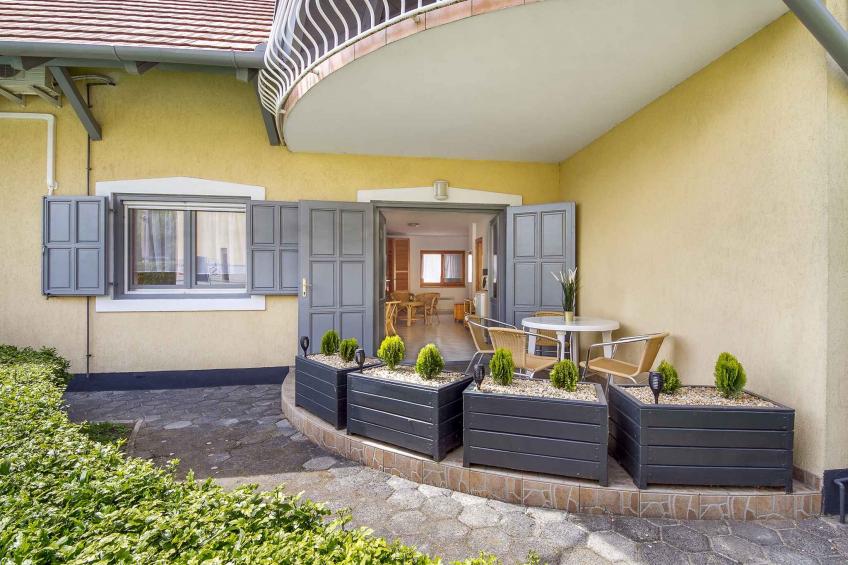 Vakantiewoning 50 m naar het Balatonmeer met zwembad - VW-82FT - foto 2