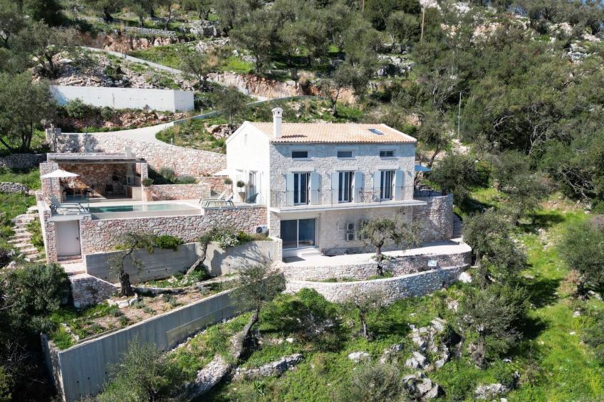 Prächtige Villa in spektakulärer Lage - foto 39