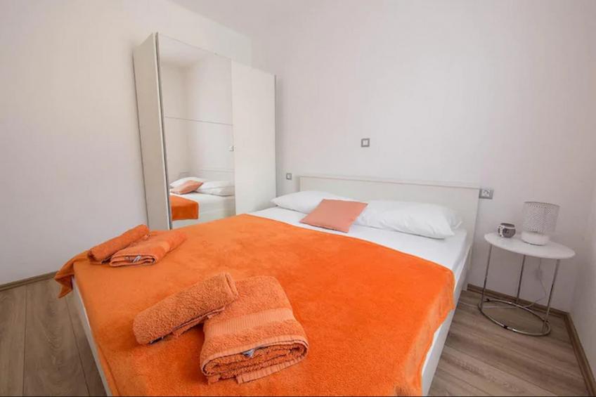 Holiday Home J&D No.2-Nine Bedroom House with Pool - foto 13