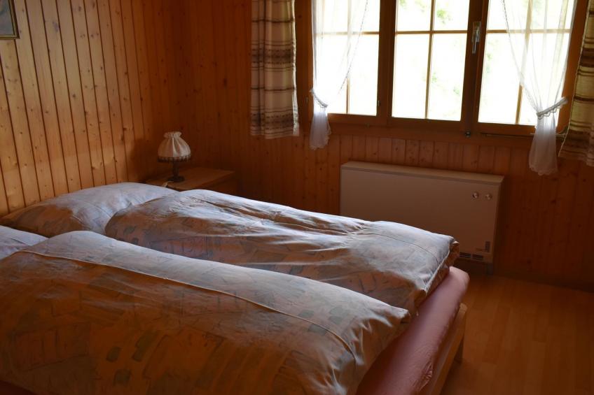 Chalet Niesenblick Appartement/Fewo, Bad, WC, 2 Schlafräume 3-Zimmerwohnung - foto 11