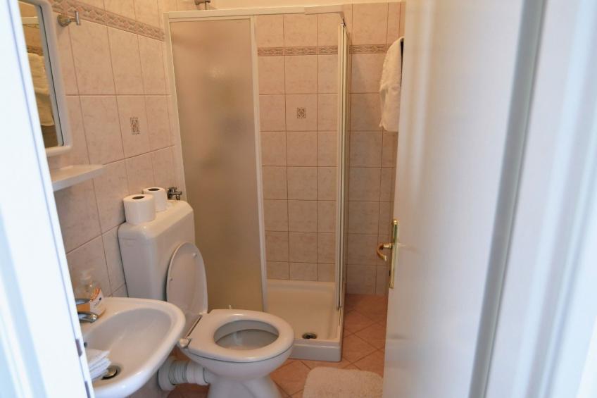 Scenic Retreat Rooms and Family Apartments - Double Room with Balcony 1 - foto 4