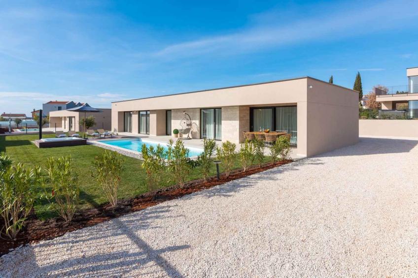 Villa met airconditioning en zwembad - BF-P6622 - foto 10