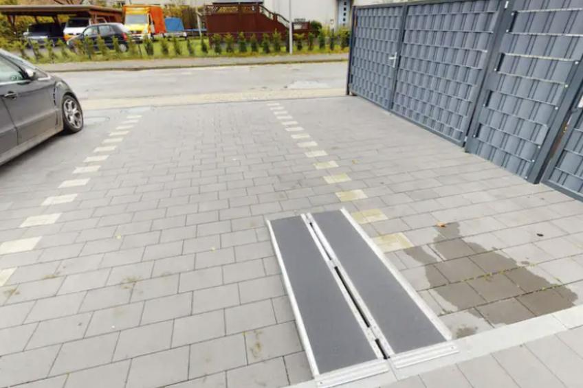 Helle Familienfreundliche Barrierefreie Wohnung - foto 26