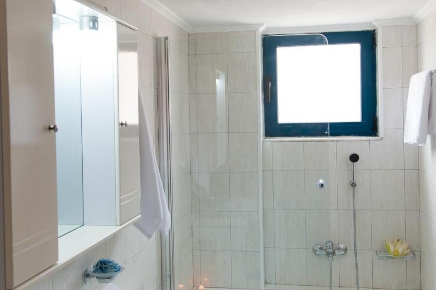 in Panormos mit kleinem Garten,Pool - foto 13