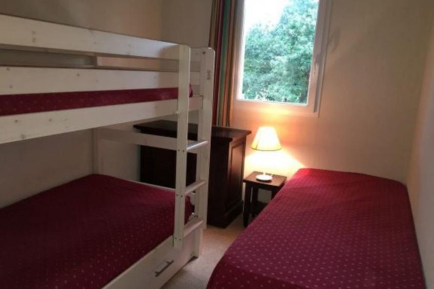 Hübsches kleines Haus in ruhiger Lage in einer baumbestandenen Residenz mit beh - foto 12