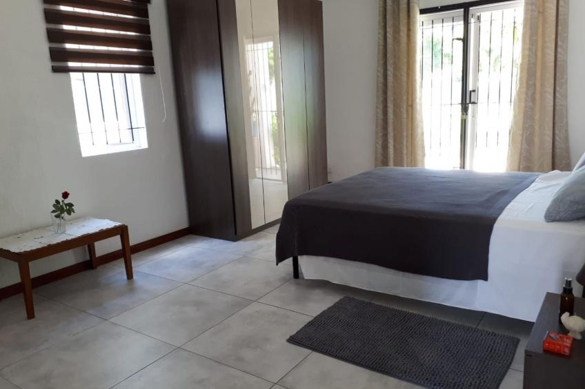 in Roches Noires mit Großem Garten - foto 30