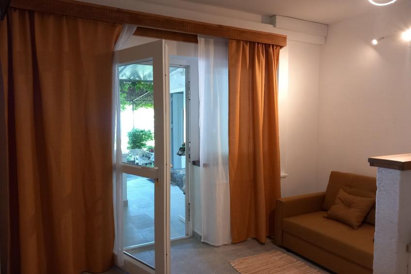 Guest House Green Corner Supetarska Draga - One Bedroom Apartment With Balcony and Sea View - foto 5