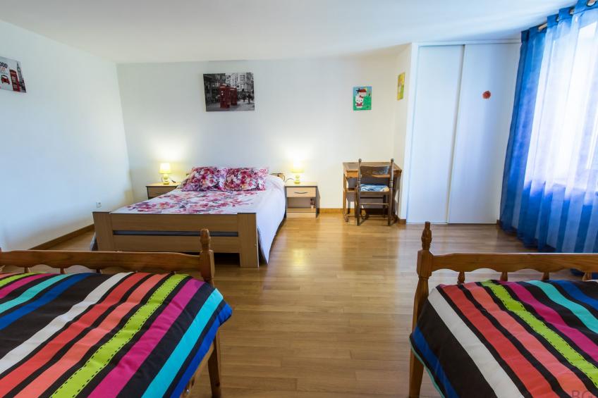 Steinhaus in ländlicher Umgebung mit Pool - foto 7