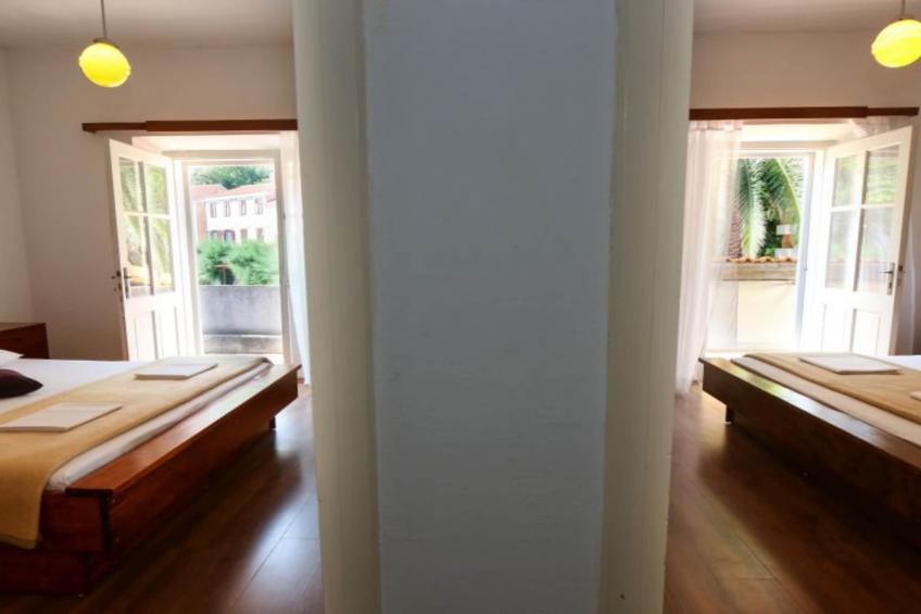 Apartments Trojanović - Three Bedroom Apartment  with Sea View and Balcony - foto 8