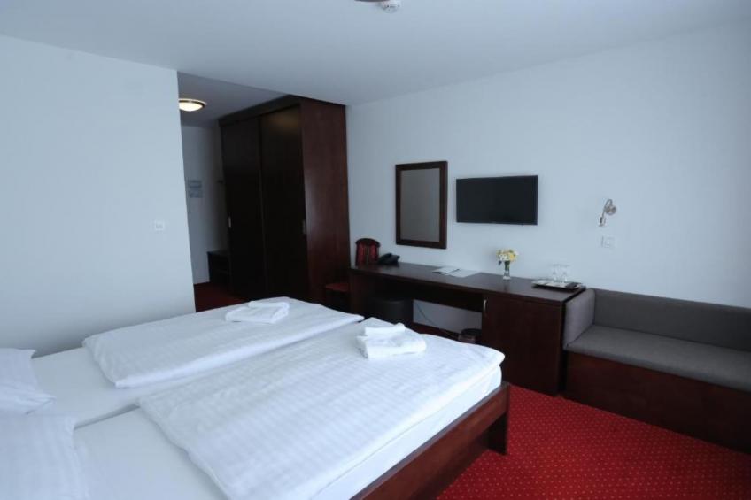 Hotel Orion - Triple Room with Terrace - foto 2