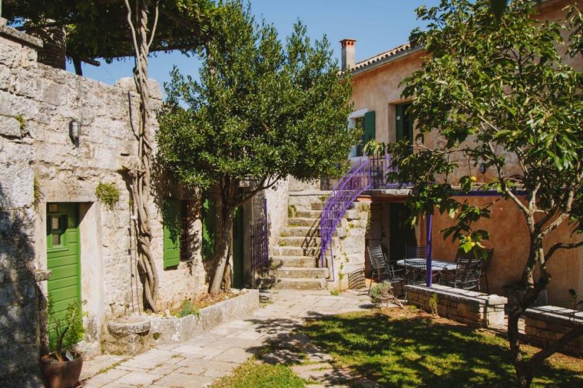 Helle Ferienwohnung in Karlovići mit Garten, Grill und Terrasse - foto 23