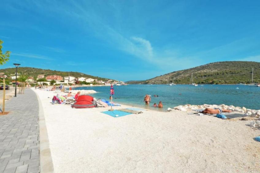 Holiday Home Mery - Two Bedroom House - foto 18