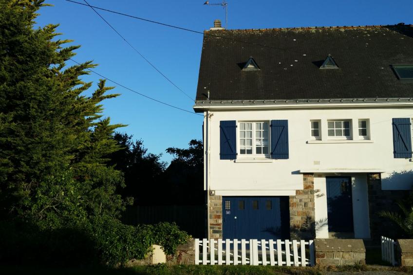 Villa mit Blick auf das Wasser