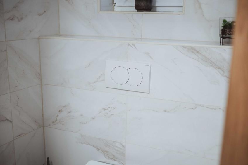 Cozy Holiday Home with Fireplace and Scenic Hills in Bistrica ob Sotli - Two Bedroom Holiday Home - foto 24