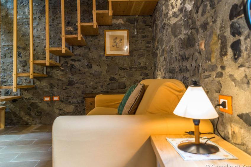 Studio-Apartment mit Zwischengeschoss in einem historischen Gebäude in Zorzino - foto 9