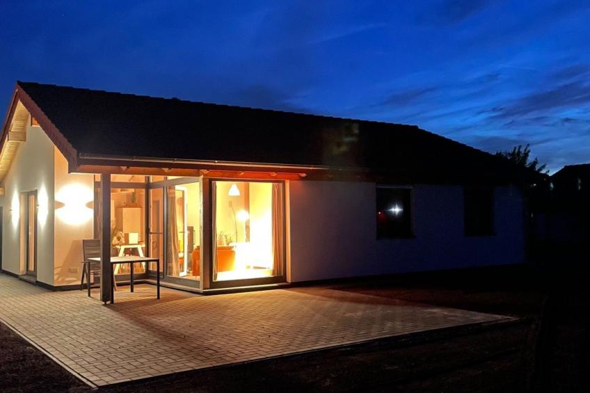 G1 Eingezäuntes Haus mit Kamin in Eckwarderhörne - foto 26