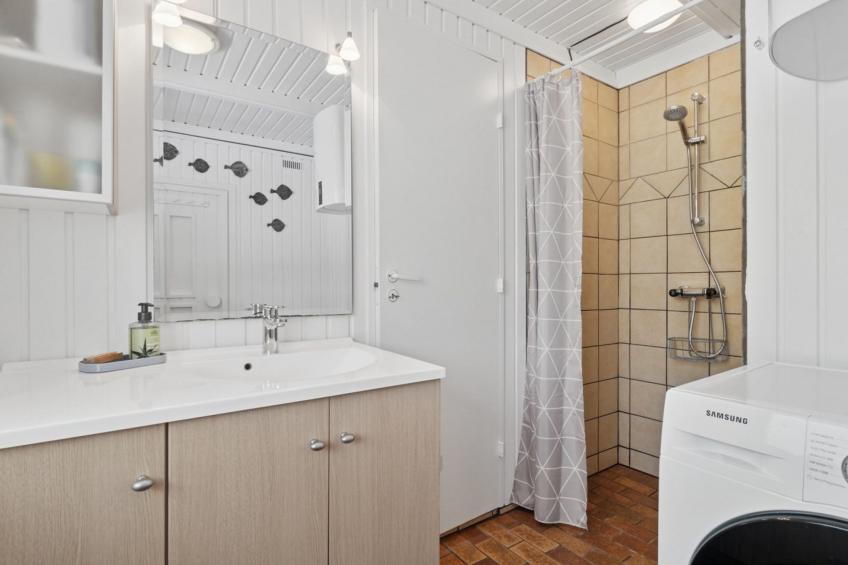 "Gjertrud" - 1km from the sea - foto 11