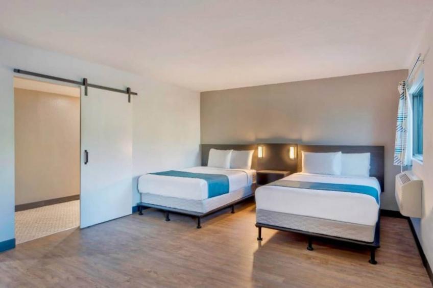 2 Full Beds  Non-Smoking - foto 8