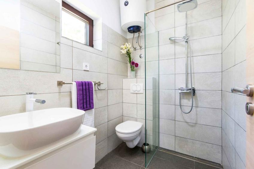 Holiday home with pool, with sea view - BF-GWZNZ - foto 31