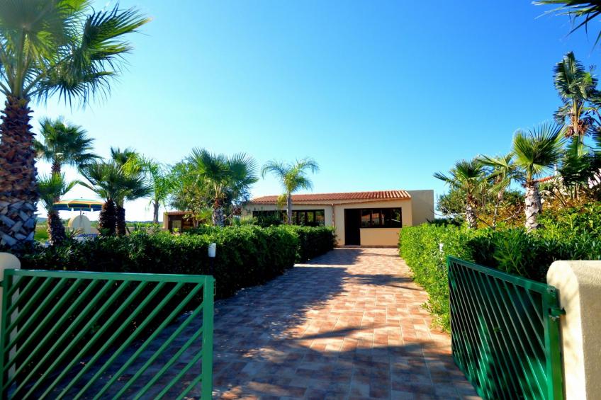 mit eigenem Pool - foto 4