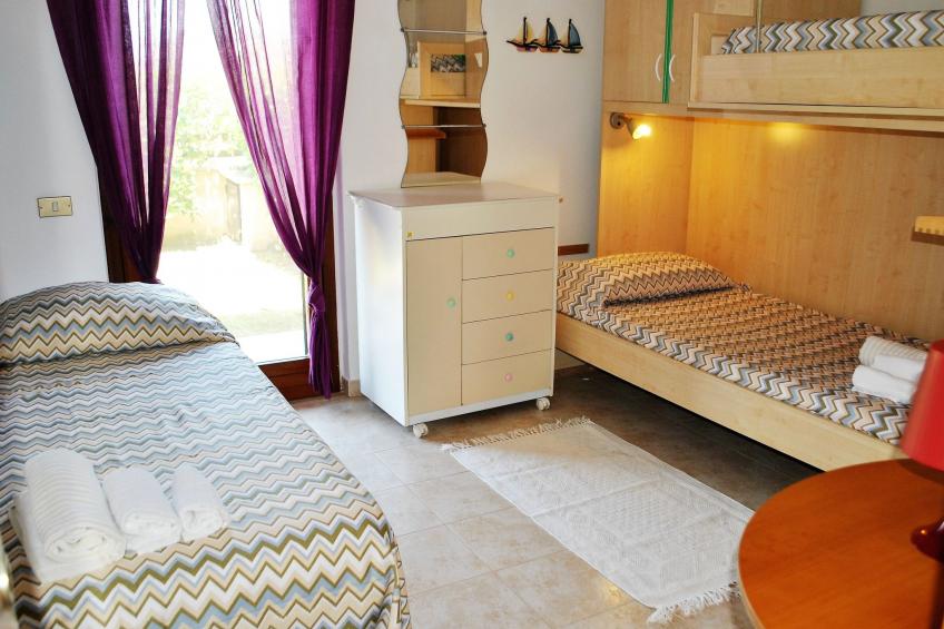 Charmantes Haus in Fondi mit überdachter Veranda - foto 13