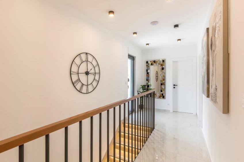 Villa Diana, modern gestaltet, in Dograde - foto 17