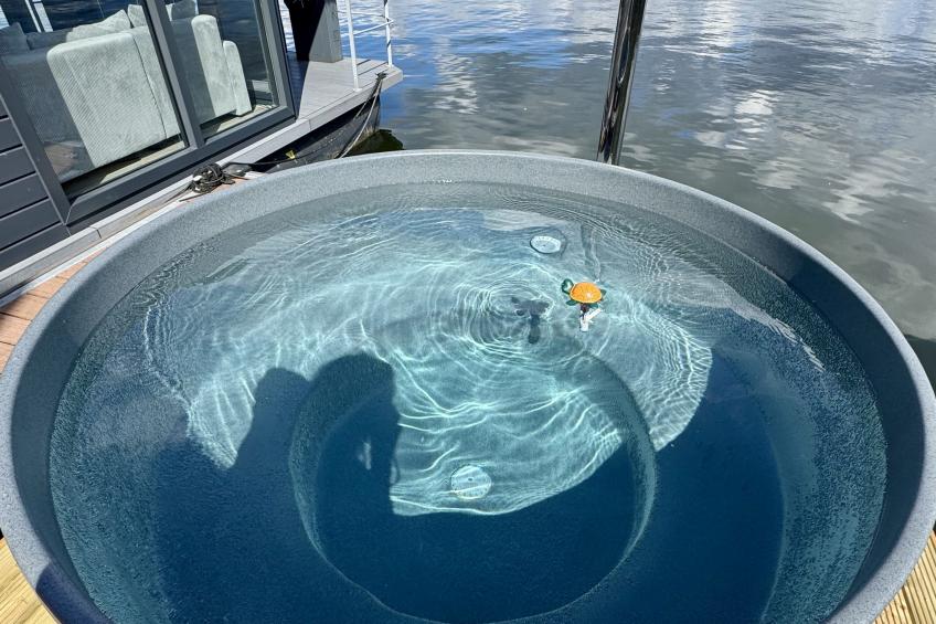 Floating in Limburg - rooftop hottub - foto 12