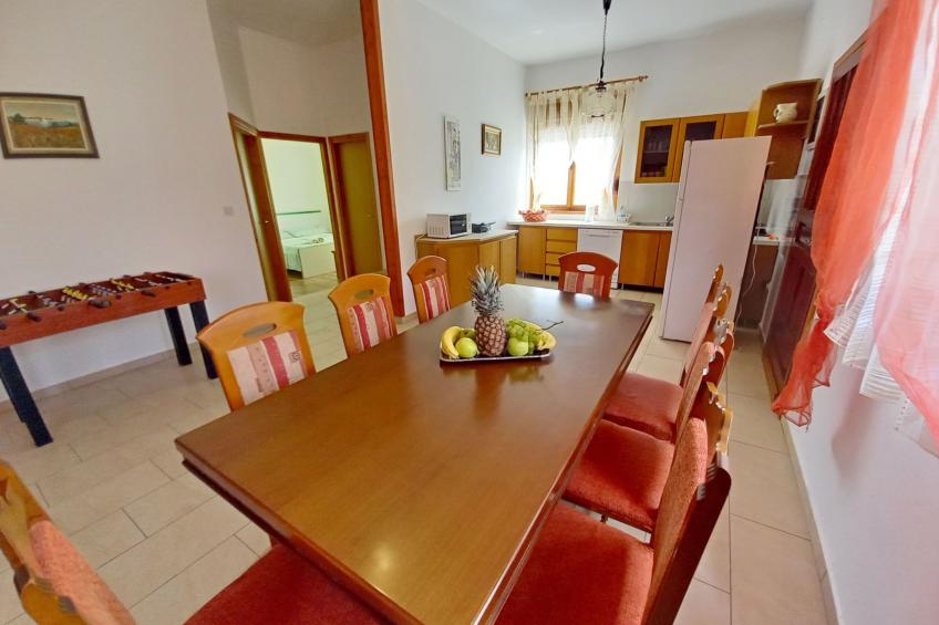 Haus in Sveti Kirin mit Privatem Pool, 4 Schlafzimmer - foto 14