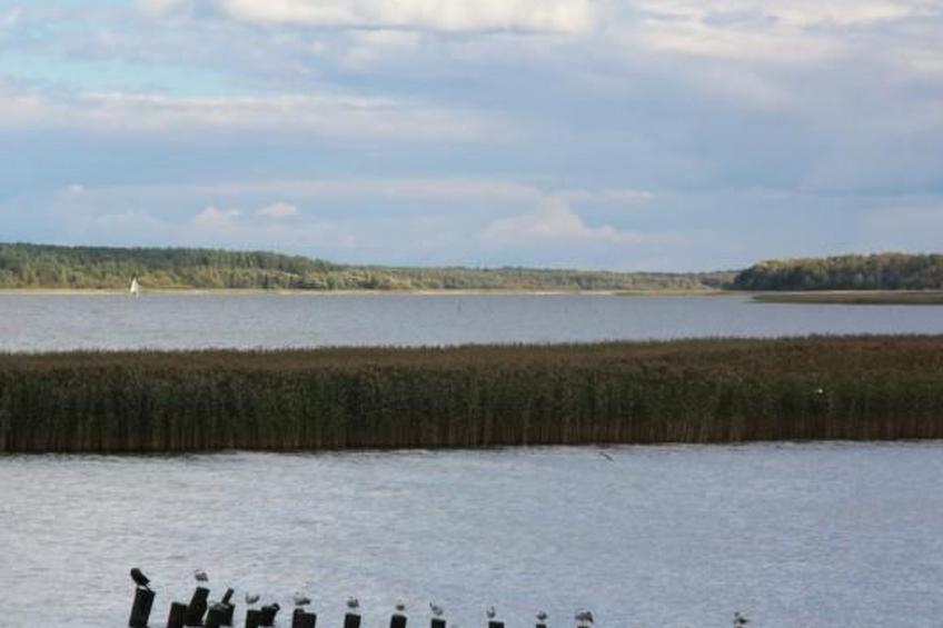 Ferienvilla mit Blick auf das Wasser - foto 24