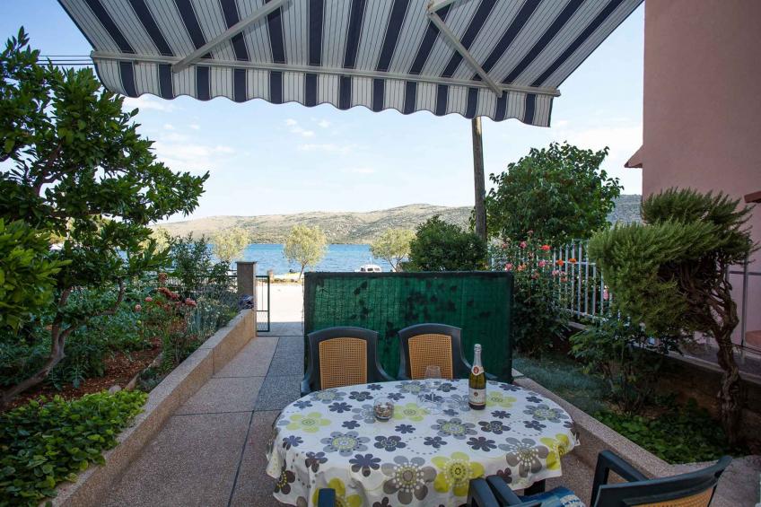 Holiday apartment mit Terrasse und Klimaanlage - BF-Z4RFV