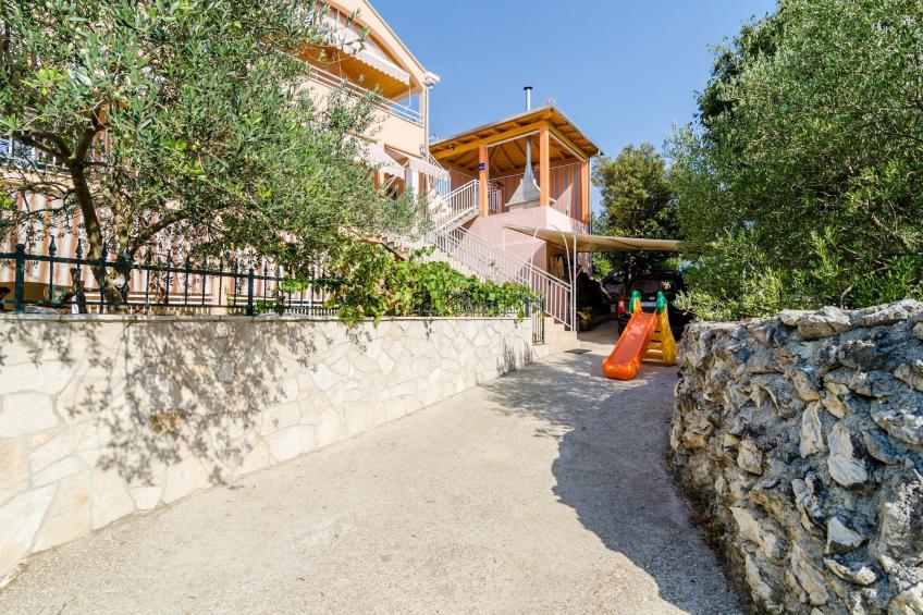 Apartments Donita - Comfort Two Bedroom Apartment with Balcony and Sea View - foto 18