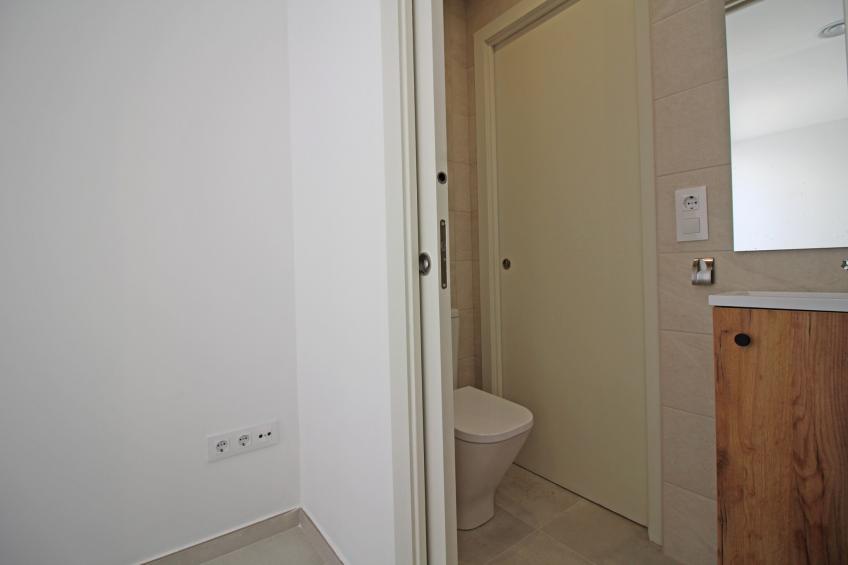 0100-LLOBREGAT 25 B - foto 34