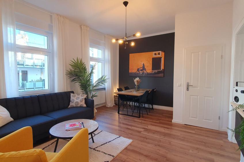 250m Rhein - ruhiges Apartement nähe Hbf -K-111-S