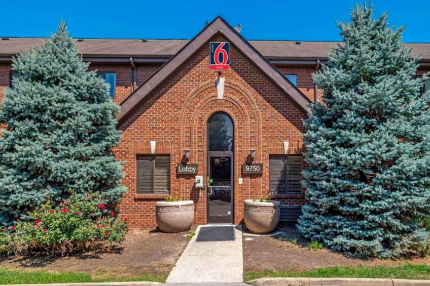 1 Queen Bed | Non-Smoking, Kitchen, Sofa-Bed