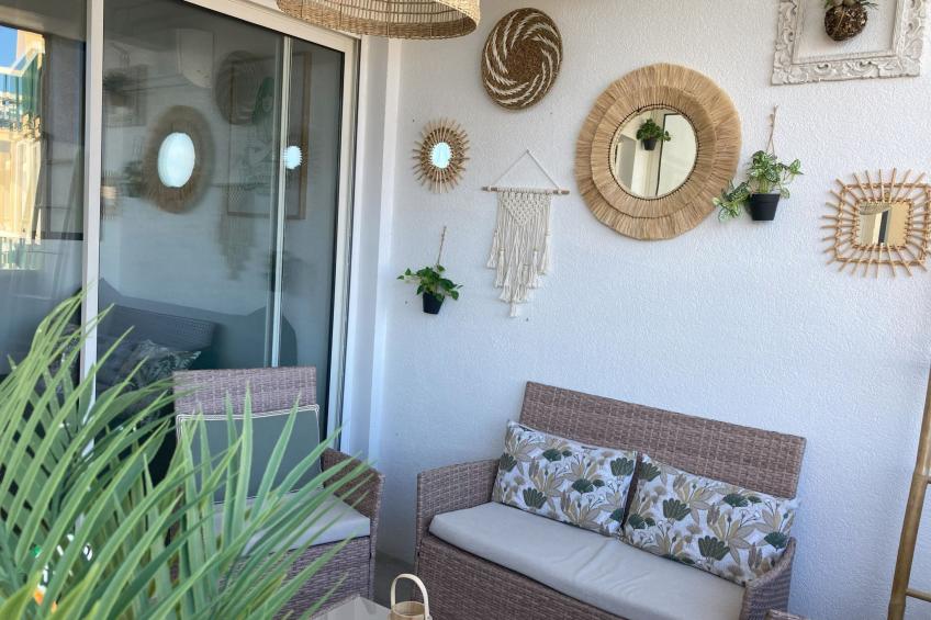 Seaside Tropical Duplex mit Pool