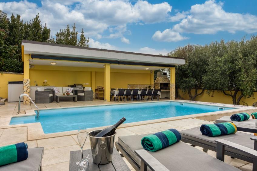 Charmante Familienvilla für 14 Personen in der Nähe von Porec