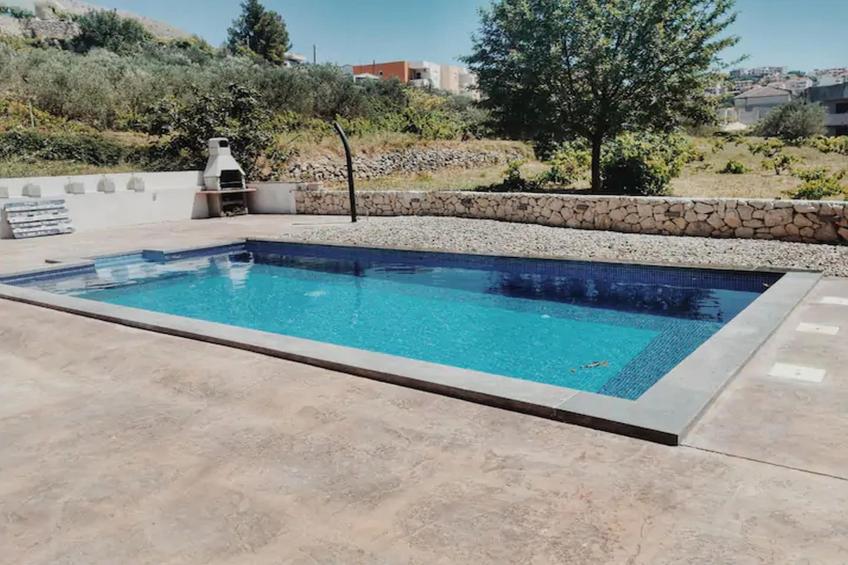 Holiday Home J&D No.2-Nine Bedroom House with Pool - foto 23