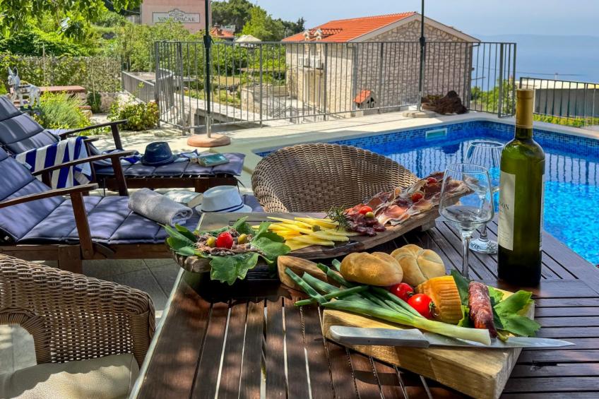 Charmantes Steinhaus mit Pool und Meerblick - foto 2