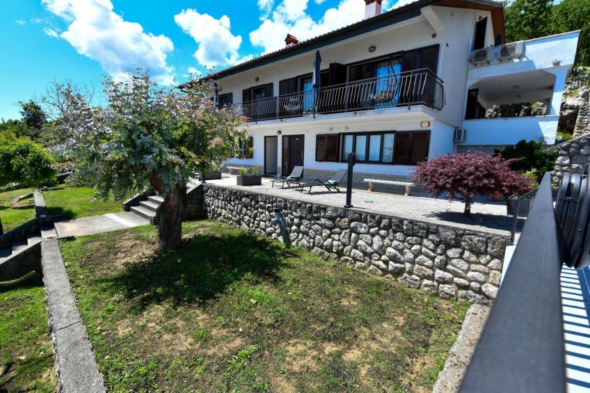 Ferienvilla mit Whirlpool - foto 37