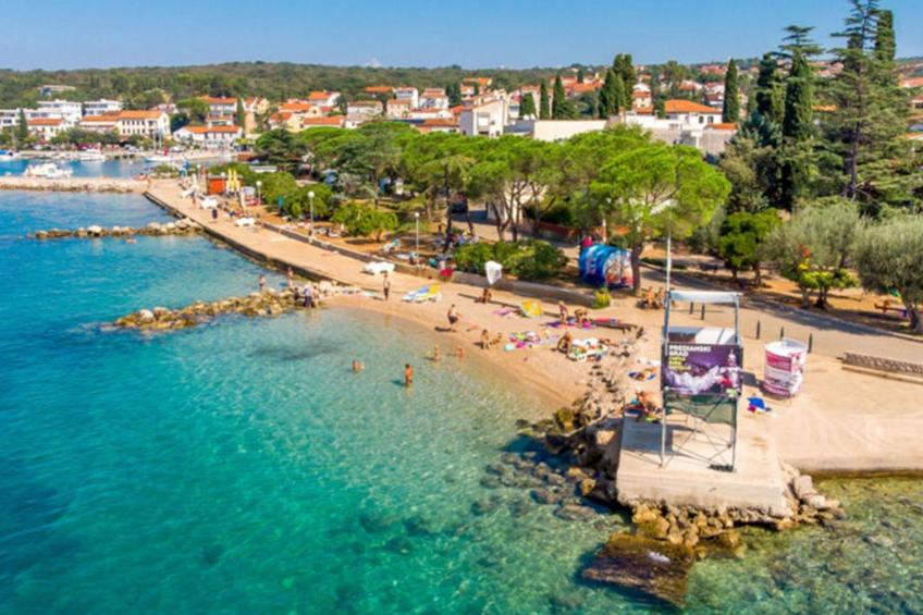 Romantische Villa mit Pool, umgeben von Natur - foto 10