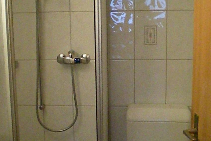 Studio Winklen Appartement/Fewo, Dusche, WC, 1 Schlafraum Studio - foto 5