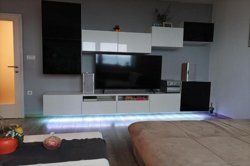 Aqua Maris Lovran - Two Bedroom Apartment with Balcony and Sea view