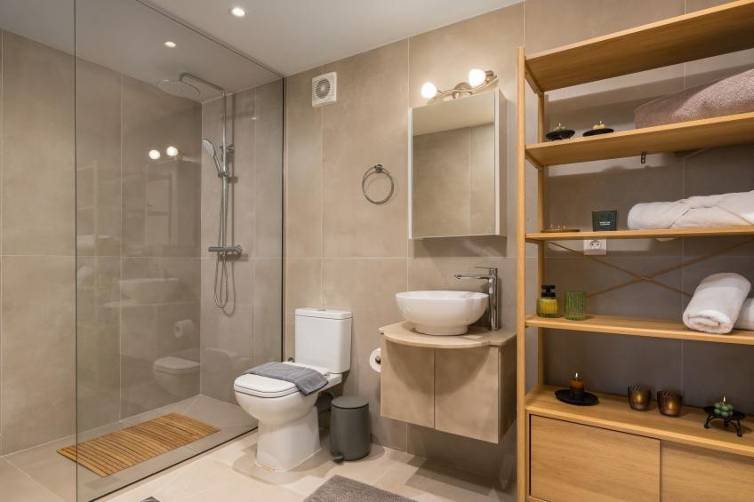 Kostenloses Frühstück, Pools, Kinderbereich, für 20 Gäste - foto 7