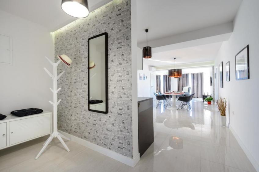 Apartments Villa Capitano - Two Bedroom Apartment with Balcony and Sea View (CRNI) - foto 3