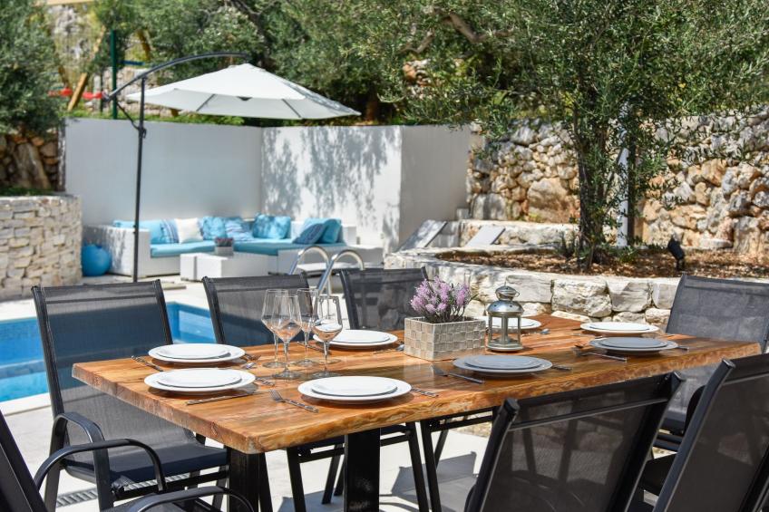 3 Schlafzimmer Villa mit beheiztem Pool und Meerblick - foto 15