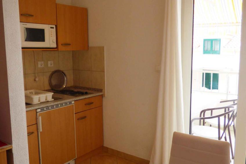 Vakantiewoning met zeezicht en balkon - VW-7YN5 - foto 9