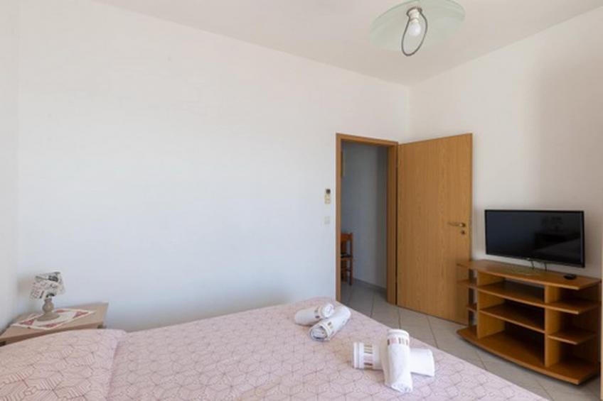 House Rašica - One Bedroom Apartment with Terrace and Sea view (2) - foto 12