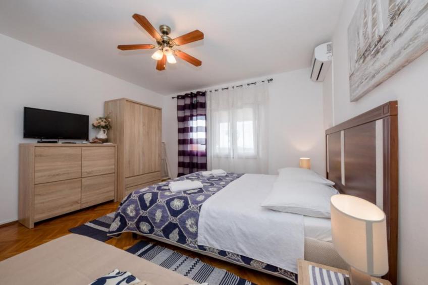 Studio Apartment with Terrace 4 - foto 6